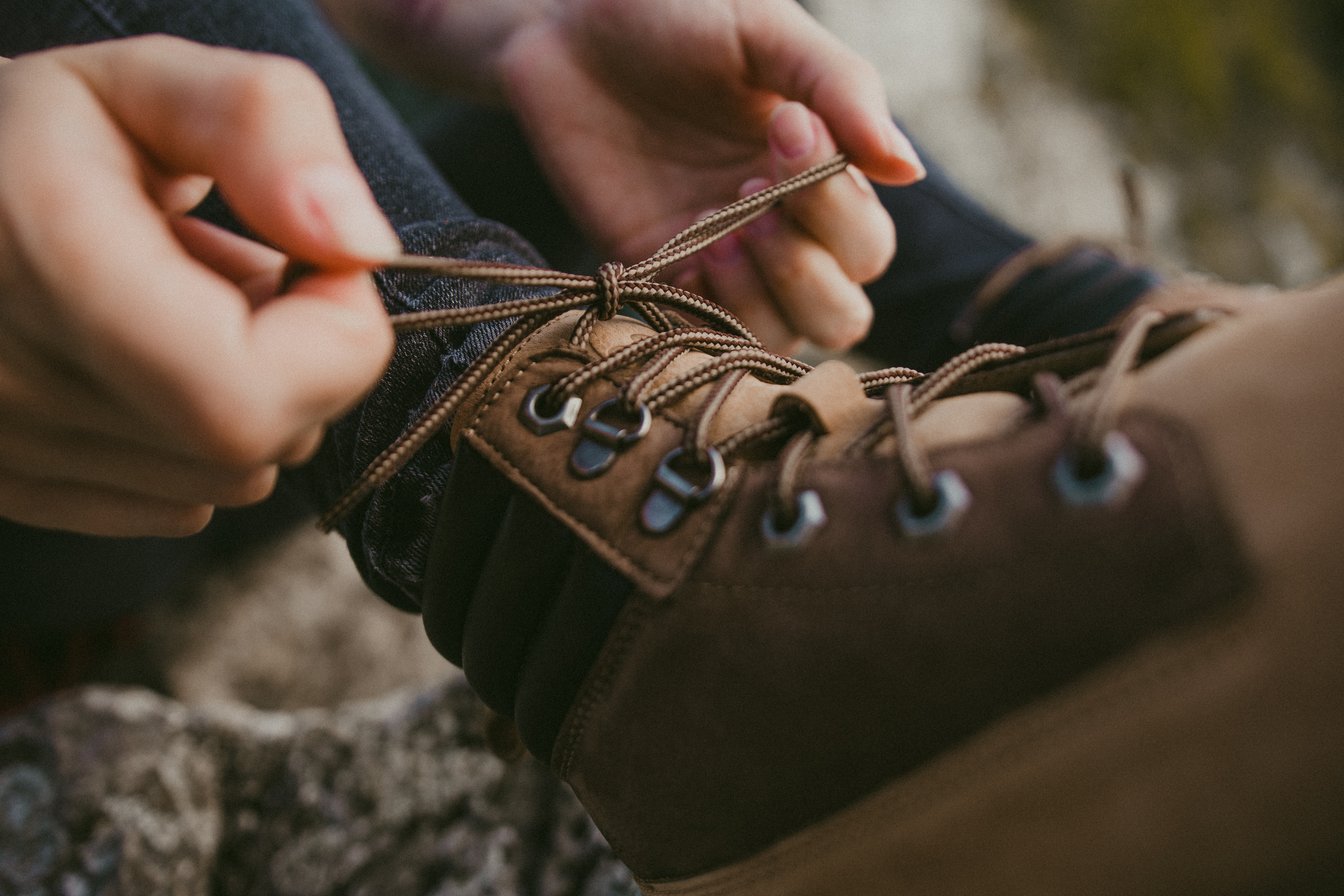 Barefoot scarpe Be Lenka Nevada Neo - Sand & Dark Brown.


.insulation-properies{display:flex}@media(max-width:991px){.insulation-properies{flex-direction:column}}﻿﻿﻿﻿﻿﻿

Stivali barefoot ideali per l'autunno e l'inverno mite.La nostra nuova suola in gomma antiscivolo offre un'eccellente protezione e aderenza durante la camminata su molte superfici.L’imbottitura alla caviglia offre calore e comfort, mentre il cinturino ti consentirà di indossarlo facilmente.I materiali utilizzati per la realizzazione di questa calzatura sono di prima qualità e vengono scelti e lavorati con precisione dai nostri abili calzolai per garantire il massimo comfort e la massima durata.L'ampia parte anteriore della scarpa consente alle dita dei piedi di muoversi liberamente, offrendo libertà di movimento e la sensazione unica delle calzature barefoot.Gli stivali Be Lenka Nevada NEO imitano perfettamente la camminata a piedi scalzi, proprio come vuole la natura.la suola antiscivolo con DeepGrip ti dà la massima stabilità e supporto
Caratteristiche delle calzature barefoot:
Ampio spazio per la punta del piedeSuola ultra-flessibileZero drop (suola piatta dal tallone alla punta)Leggerezza
Tipologia: calzatura da città