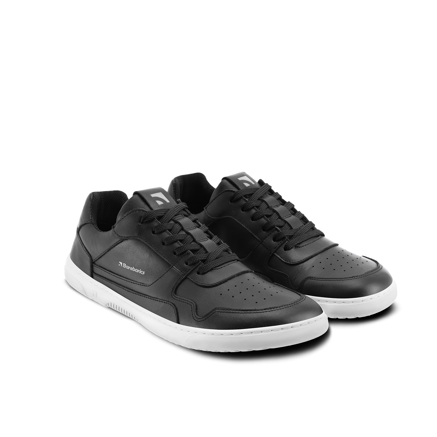 Barefoot Sneakers Barebarics Zing - Black & White - Leather.
Forma anatomica: le scarpe rispettano la forma del piede.
Più informazioni
calzatura da cittàdesign urbano modernoprogettato e realizzato a mano con materiali locali e sostenibili nell’Unione Europeaottima resistenza e consistenza del coloretecnologia Dermodry Coolmax® per il drenaggio dell’umiditàdisponibile nella taglia 36-47 (secondo le misure UE)