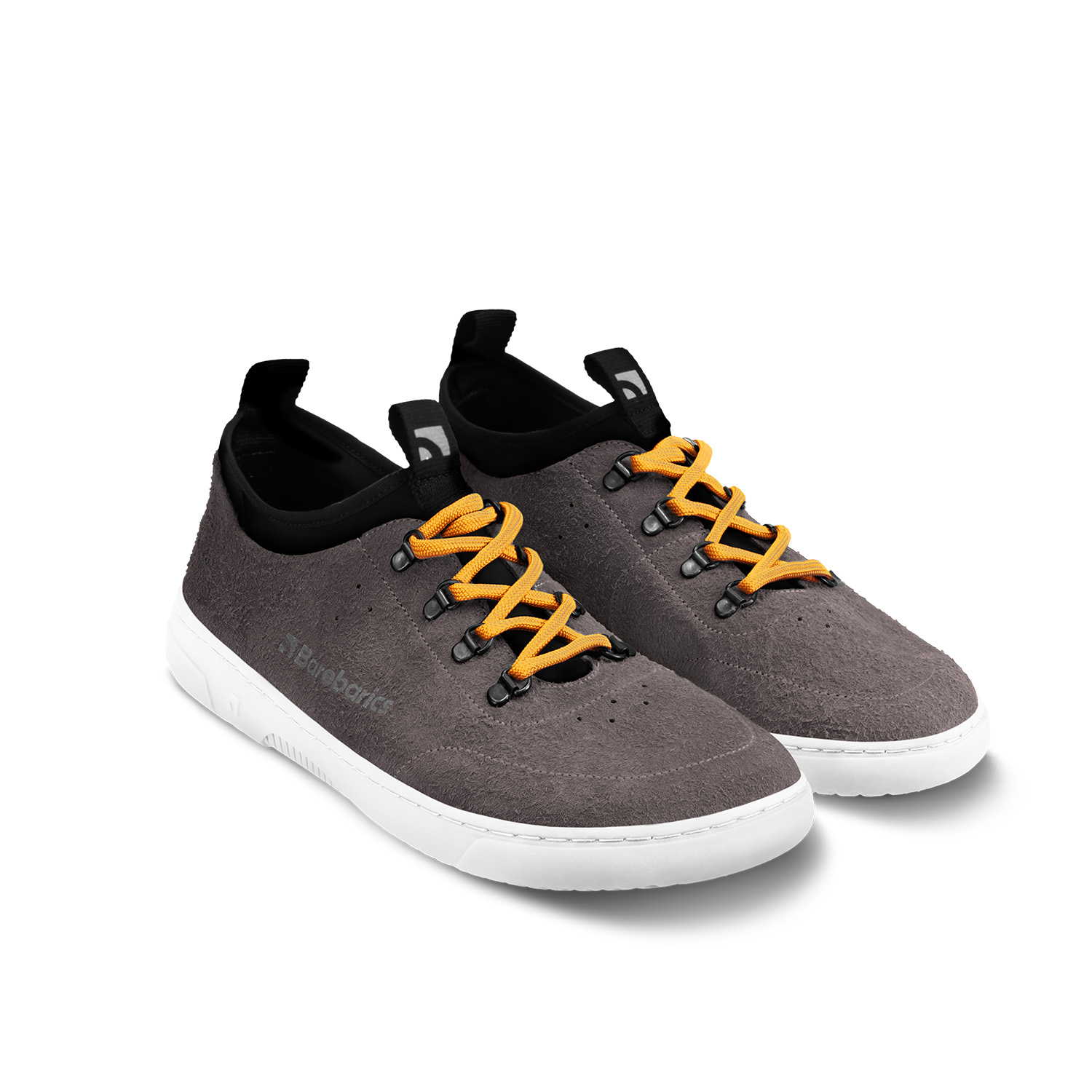 Barefoot Sneakers Barebarics Bronx - Midnight Black.
Le sneaker Barebarics sono prodotte utilizzando processi che riducono al minimo l'impatto sull'ambiente.
  La tomaia è composta da pelle e tessuto  La fodera è prodotta in lycra e microfibra  La suola è prodotta in gomma morbida sintetica ed è molto resistente all’usura.




Attributi barefoot
    Forma anatomica – la scarpa sportiva ricalca la forma del piede.

Più informazioni
calzatura da cittàdesign urbano modernoprogettato e realizzato a mano con materiali locali e sostenibili nell’Unione Europeaottima resistenza e consistenza del coloredisponibile nella taglia 36-47 (secondo le misure UE)