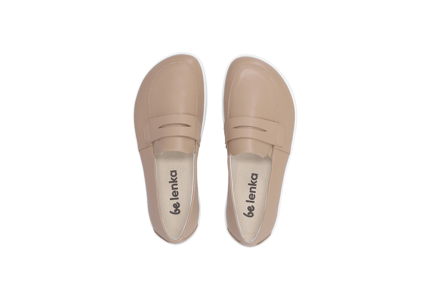 Barefoot Mocassini Be Lenka Buena - Latte Brown.
  design barefoot minimalista  calzata facile senza lacci, con l’elastico sulla linguetta  abbinabile facilmente con vari tipi di abbigliamento – elegante, sportivo o casual  suola ricucita EverydayComfort per una maggiore durata  confortevoli durante tutto il giorno  logo Be Lenka stampato leggermente sulla linguetta della scarpa
I vantaggi della scarpa Barefoot:
  Suola ultra flessibile  Zero drop: il tallone e la punta sono alla stessa altezza per una corretta postura  Punta maggiorata per dita più rilassate  Scarpa leggera
Tipo: calzatura da città