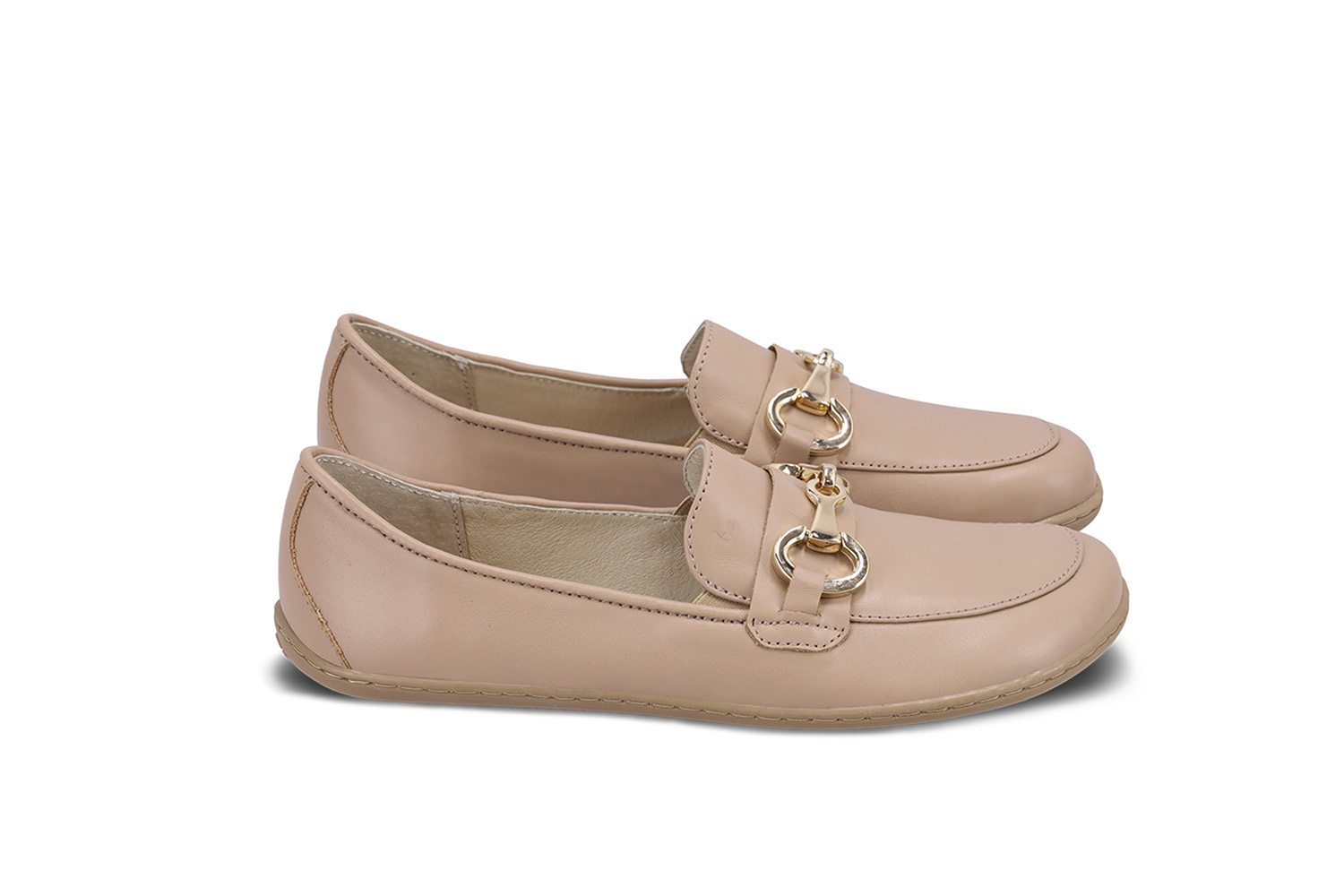 Barefoot Mocassini Be Lenka Viva - Latte Brown.
 design barefoot minimalistacalzata semplice senza laccifacilmente abbinabile con vari stili di abbigliamento – elegante o casualsuola ricucita AlldayComfort per una maggiore durata delle scarpecomfort barefoot per tutto il giornologo minimal Be Lenka stampato
Vantaggi delle scarpe barefoot:
imitano perfettamente la camminata a piedi nudila forma anatomica della scarpa offre un ampio spazio per le ditalo zero drop della suola mantiene il tallone e la punta alla stessa altezza per una corretta posturala suola, con uno spessore di soli 4 mm, stimola le terminazioni nervosii materiali flessibili garantiscono una migliore funzionalitá dei muscoli e delle tendinila leggerezza delle scarpe è una prevenzione contro la stanchezza dei piedi
Tipo: calzatura da città