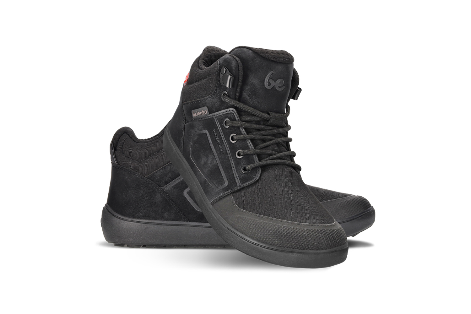 Barefoot scarpe Be Lenka ArcticEdge - All Black.
  le scarpe barefoot imitano perfettamente la camminata a piedi nudi, proprio come previsto dalla natura  tomaia tecnica in resistente materiale ripstop + TPU + PU  membrana impermeabile traspirante e ottime proprietà isolanti (ogni paio supera un test di impermeabilità)  versatile suola invernale ThermoGrip Neo con battistrada antiscivolo ed eccellente flessibilità  la fodera e il plantare Primaloft combinano leggerezza, eccezionali proprietà termiche e resistenza all'acqua  Puntale resistente
Vantaggi delle scarpe a piedi nudi:
  suola flessibile  zero drop: tallone e punta a filo per una postura corretta  alloggiamento spazioso per le dita dei piedi  scarpa leggera
Tipo: vychádzková obuv