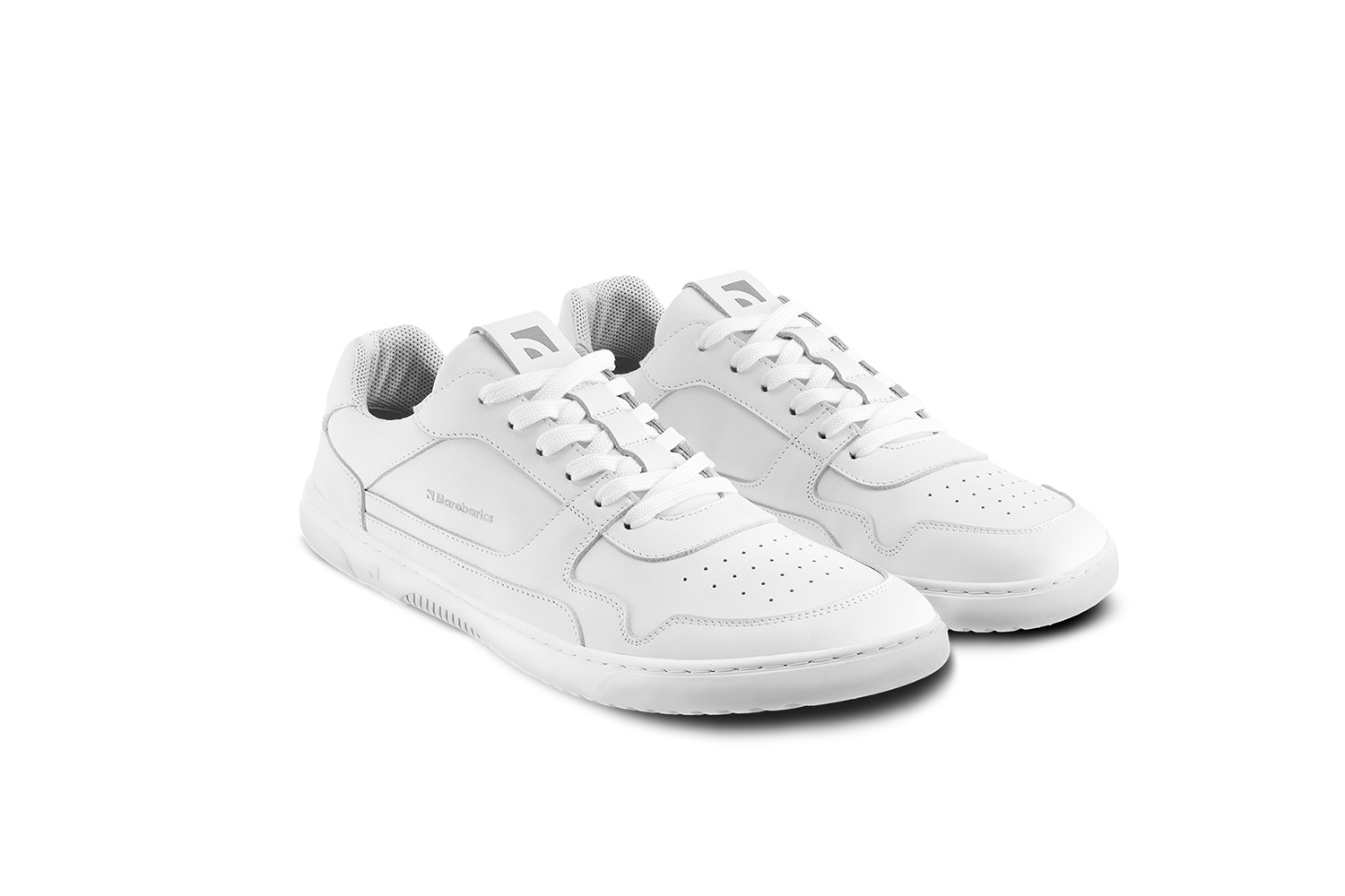 Barefoot Sneakers Barebarics Zing - All White - Leather.
Forma anatomica: le scarpe rispettano la forma del piede.
Più informazioni
calzatura da cittàdesign urbano modernoprogettato e realizzato a mano con materiali locali e sostenibili nell’Unione Europeaottima resistenza e consistenza del coloretecnologia Dermodry Coolmax® per il drenaggio dell’umiditàdisponibile nella taglia 36-47 (secondo le misure UE)