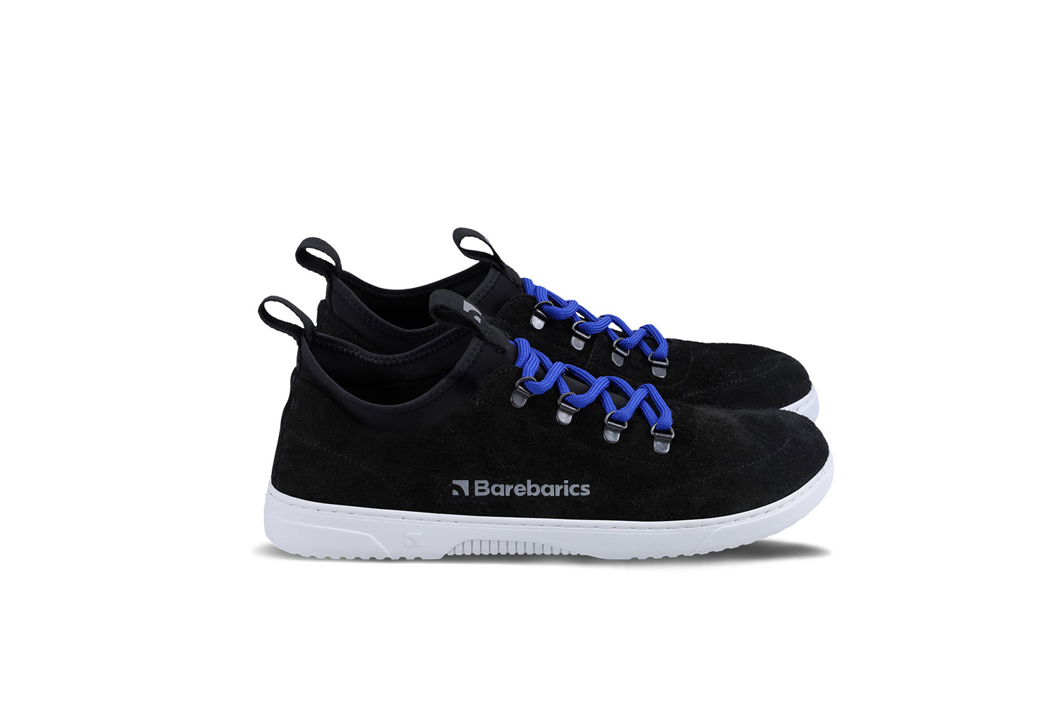 Barefoot Sneakers Barebarics Bronx - Black.
Le sneaker Barebarics sono prodotte utilizzando processi che riducono al minimo l'impatto sull'ambiente.
  La tomaia è composta da pelle e tessuto  La fodera è prodotta in lycra e microfibra  La suola è prodotta in gomma morbida sintetica ed è molto resistente all’usura.




Attributi barefoot
    Forma anatomica – la scarpa sportiva ricalca la forma del piede.

Più informazioni
calzatura da cittàdesign urbano modernoprogettato e realizzato a mano con materiali locali e sostenibili nell’Unione Europeaottima resistenza e consistenza del coloredisponibile nella taglia 36-47 (secondo le misure UE)