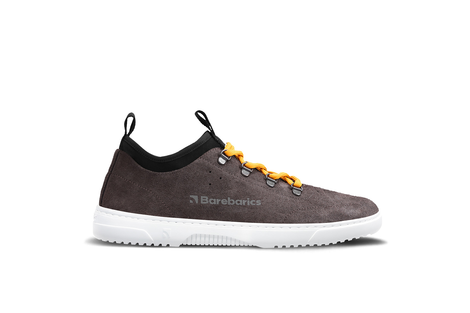 Barefoot Sneakers Barebarics Bronx - Midnight Black.
Le sneaker Barebarics sono prodotte utilizzando processi che riducono al minimo l'impatto sull'ambiente.
  La tomaia è composta da pelle e tessuto  La fodera è prodotta in lycra e microfibra  La suola è prodotta in gomma morbida sintetica ed è molto resistente all’usura.




Attributi barefoot
    Forma anatomica – la scarpa sportiva ricalca la forma del piede.

Più informazioni
calzatura da cittàdesign urbano modernoprogettato e realizzato a mano con materiali locali e sostenibili nell’Unione Europeaottima resistenza e consistenza del coloredisponibile nella taglia 36-47 (secondo le misure UE)